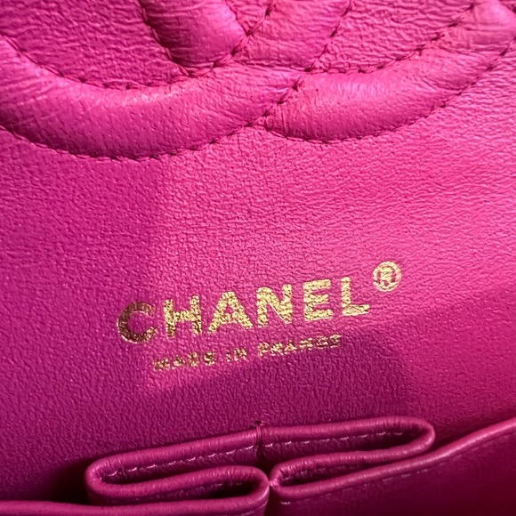 Chanel Chevron Double Flap Medium hot pink with gold hardware - Picture 10 of 11